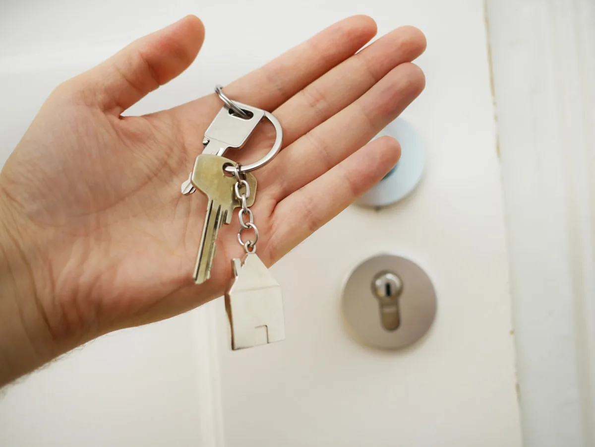 Schlüsseldienst Feldmoching-Hasenbergl – 24/7 Handwerker für Türöffnung und Schlosswechsel vor Ort